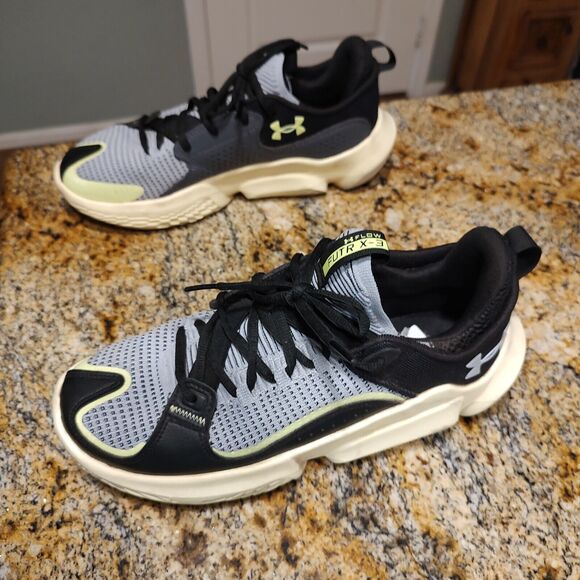 Under Armour Flow FUTR X 3 Athletic Basketball Shoes 3026630-003 Sz M8.5/W10 - Picture 4 of 13